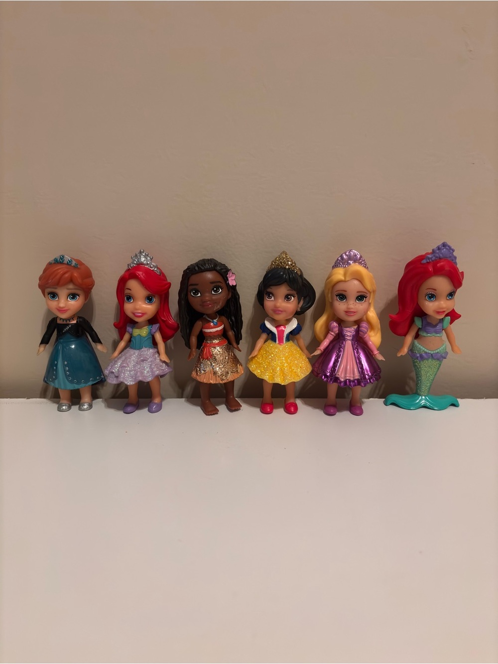 Disney Mini Princess Doll Set in Teal, Purple, Orange, Yellow, Pink, Green